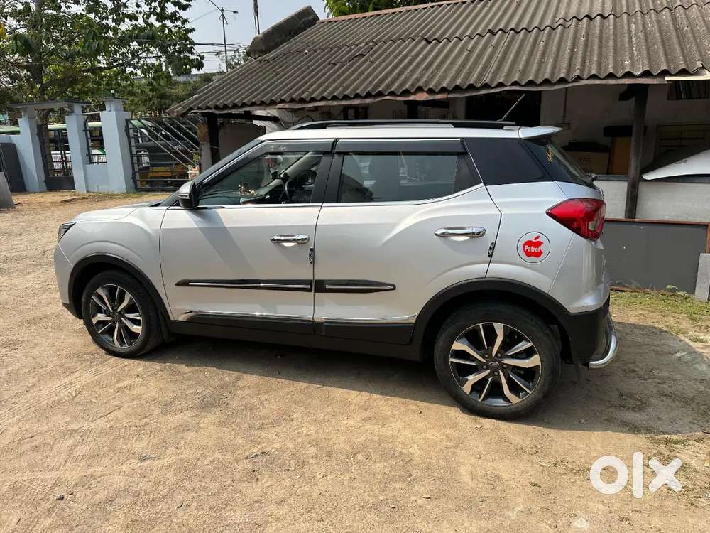 Mahindra Xuv300 Petrol 2021 First Owner