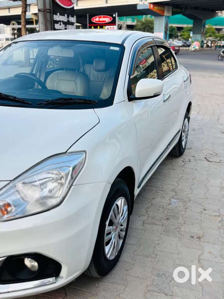 Maruti Suzuki Dzire 1.2 Vxi Cng, 2023, Cng & Hybrids