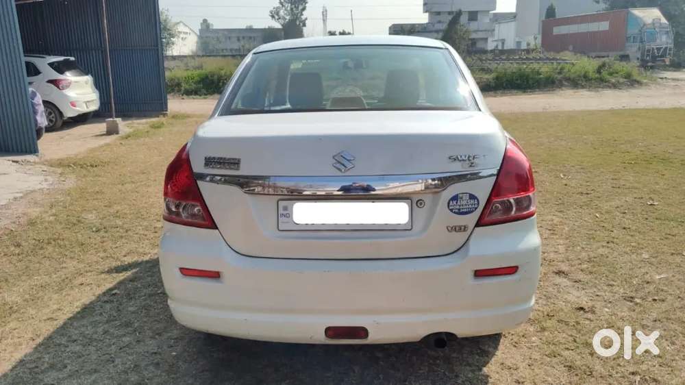 Maruti Suzuki Dzire 2011