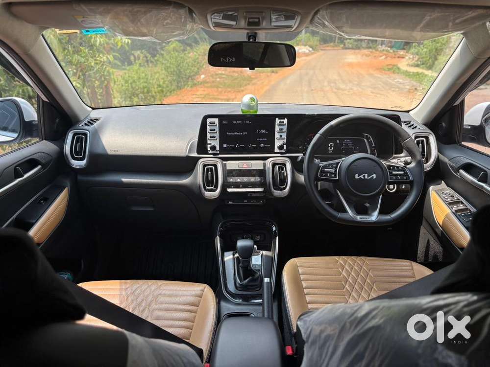 Kia Sonet 2024 Diesel Well Maintained