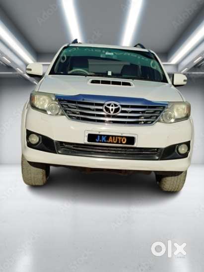 Toyota Fortuner 3.0 4x2 Automatic, 2013, Diesel