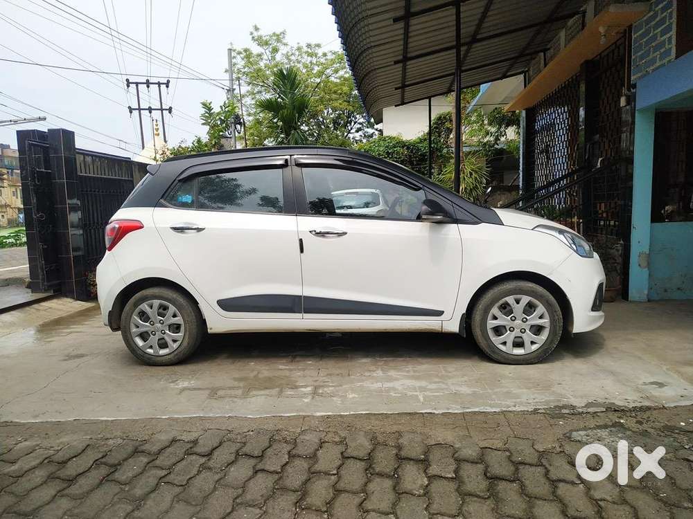 Hyundai Grand I10 2013 Petrol Well Maintained