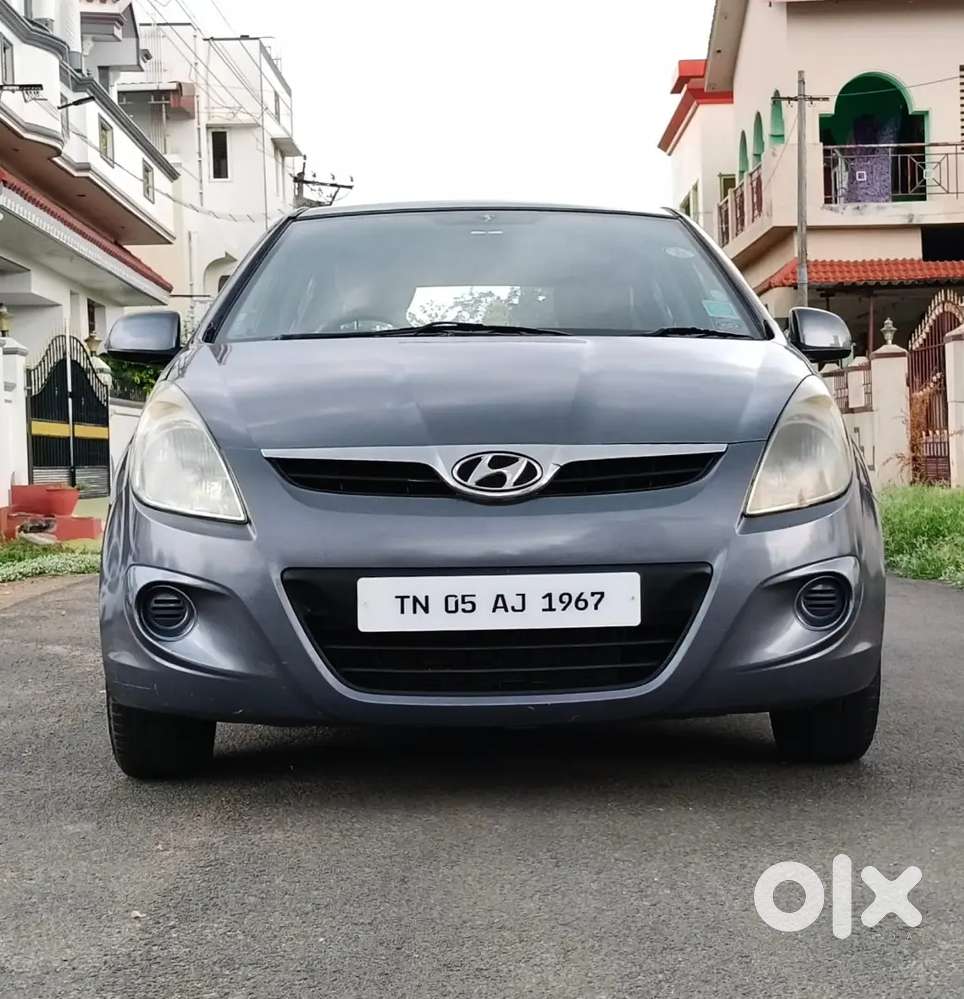 Hyundai I20 Magna Petrol 2011