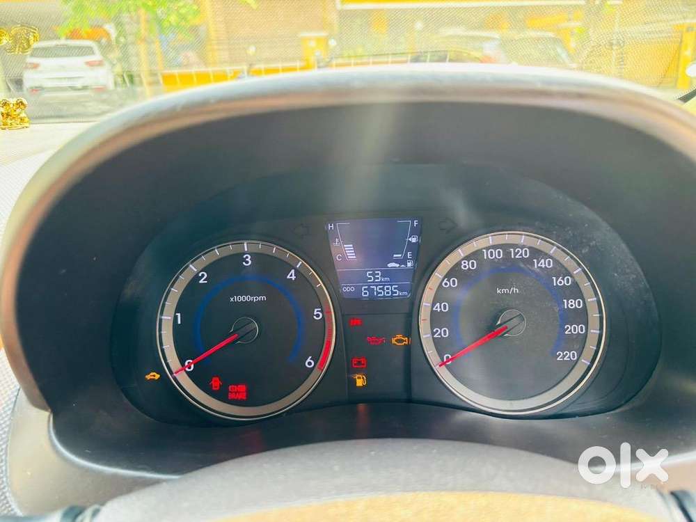 Hyundai Verna 2016 Diesel 68000 Km Driven