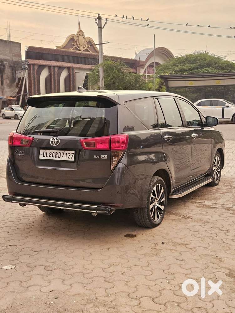 Toyota Innova Crysta [2020-ongoing] 2.4 Zx 7 Str, 2022, Diesel