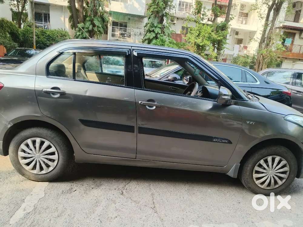 Maruti Suzuki Dzire 2015 Petrol 98500 Km Driven