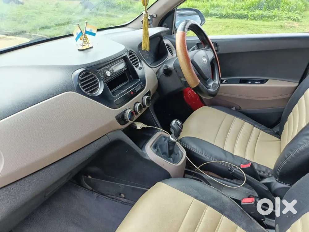 Hyundai Xcent 2015 Diesel Well Maintained