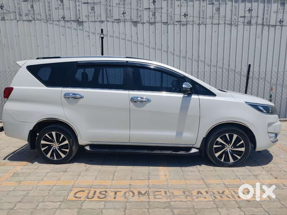 Toyota Innova Crysta 2.4 Z 7 Str, 2024, Diesel