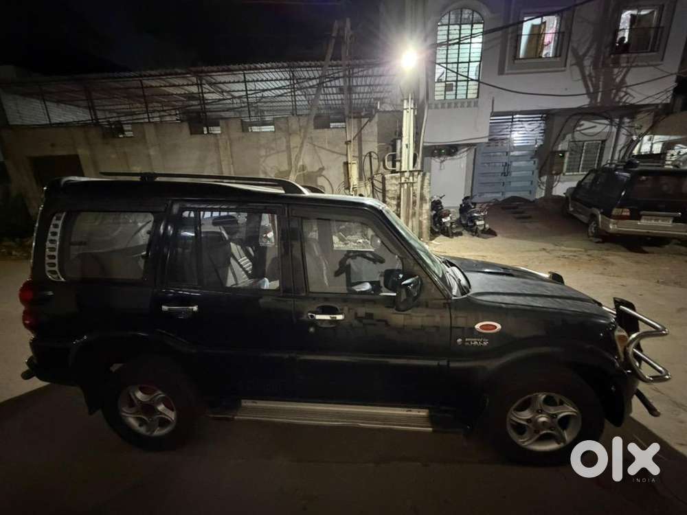 Mahindra Scorpio 2009 Diesel Well Maintained