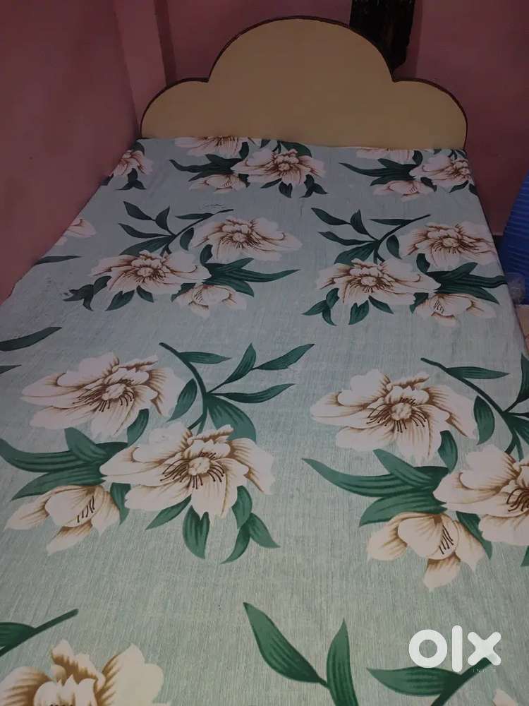 Single Bed with Mattress (Urgent Sale)