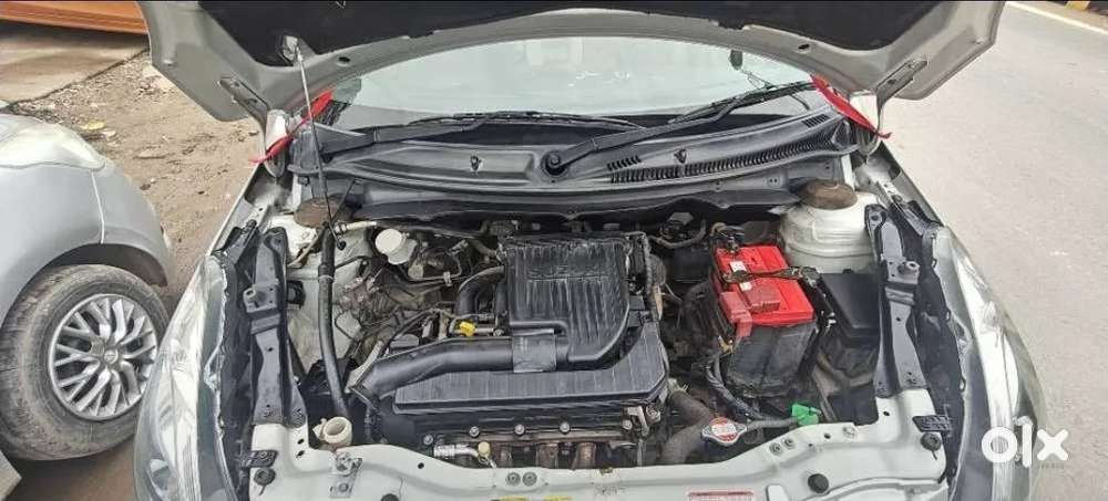 Maruti Suzuki Swift Dzire 1.2 Vxi Bsiv, 2015, Petrol