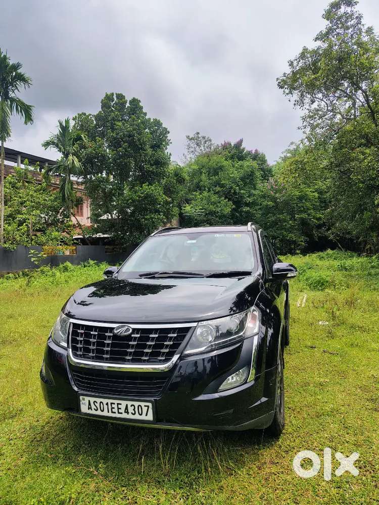 Mahindra Xuv500 W11 Top Model 2019 Diesel Well Maintained Car.