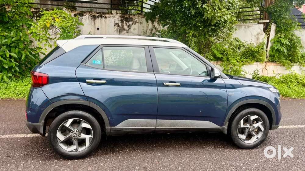 Hyundai Venue 1.0 Sx (o) Turbo Dct, 2021, Petrol