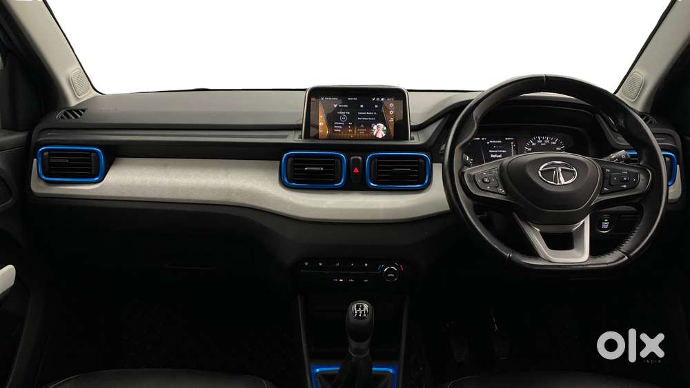 Tata Punch 1.2 Revotron Creative Amt Dual Tone, 2022, Petrol