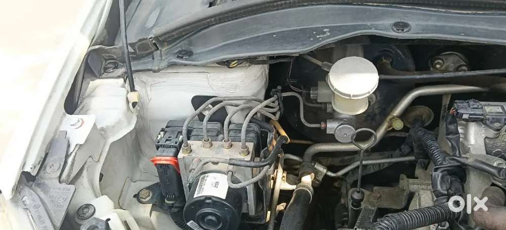 Maruti Suzuki Swift 2009 Petrol 99972 Km Driven
