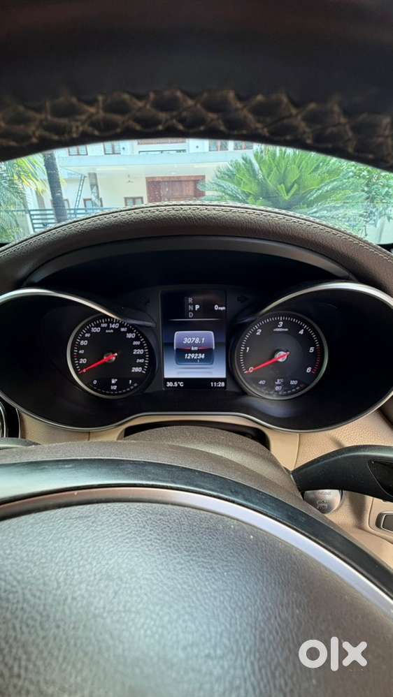 Mercedes-benz Glc 2017 Diesel Well Maintained