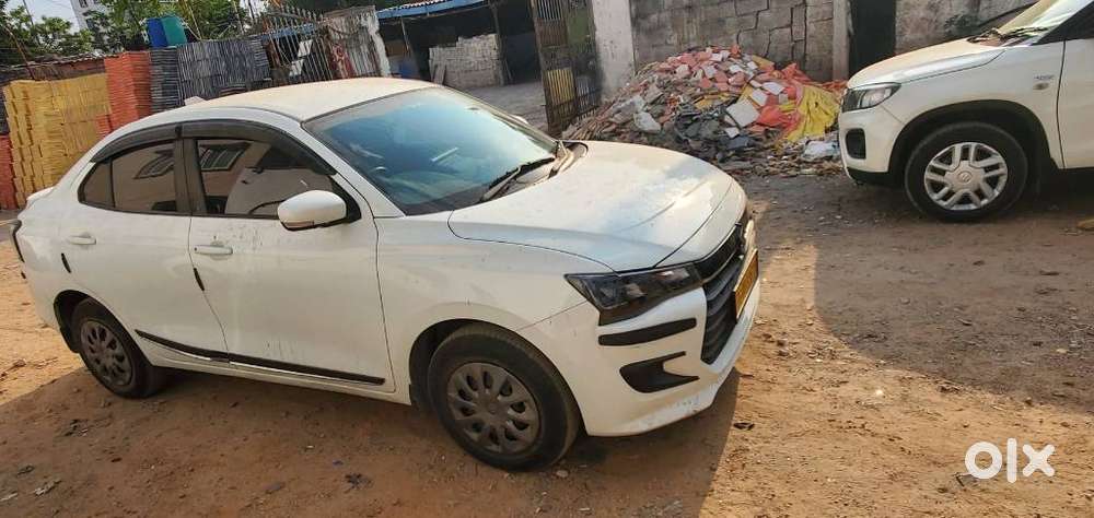 Maruti Suzuki Swift Dzire 1.3 Vxi, 2025, Cng & Hybrids