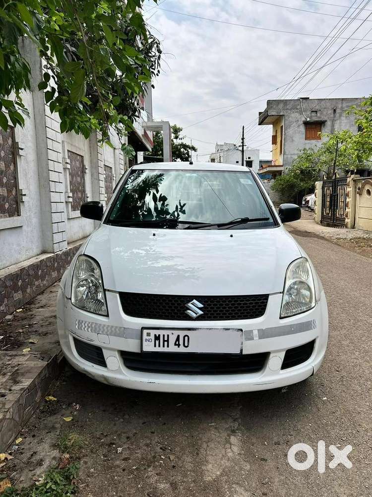 Maruti Suzuki Swift Dzire 2015 Diesel 79000 Km Driven