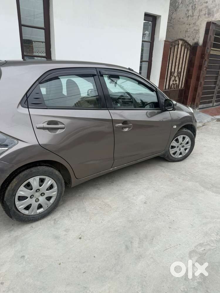 Honda Brio Petrol 2014