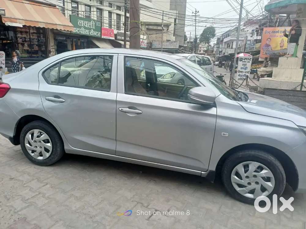 Nov.2018 Model Good Looking Nyc Family Car