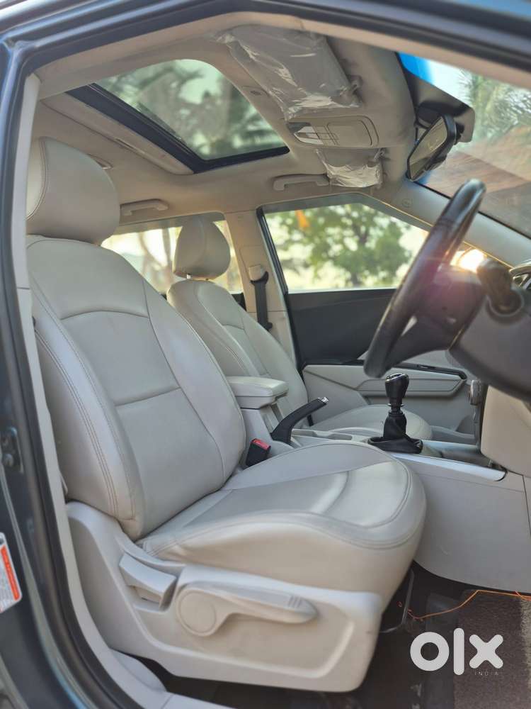 Mahindra Xuv300 W8 Option, 2020, Petrol