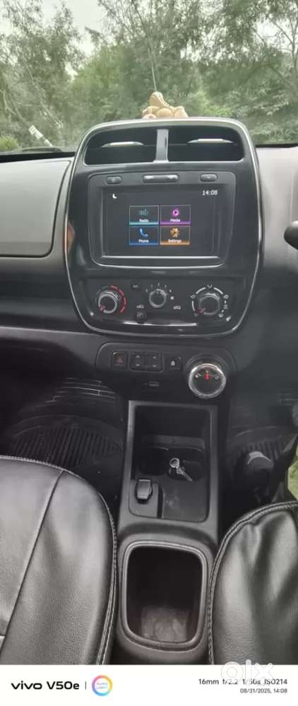 Renault Kwid 2019-ongoing 1.0 Rxt Amt (o), 2020, Petrol