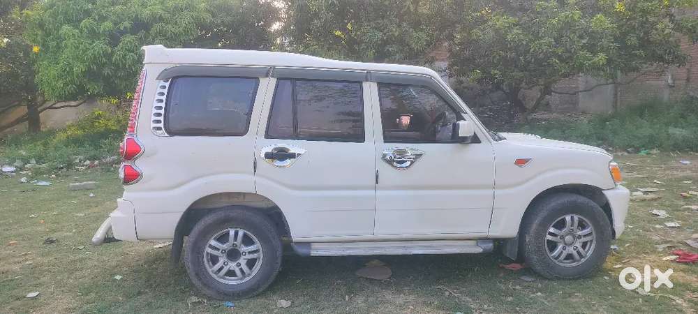 Mahindra Scorpio 2011