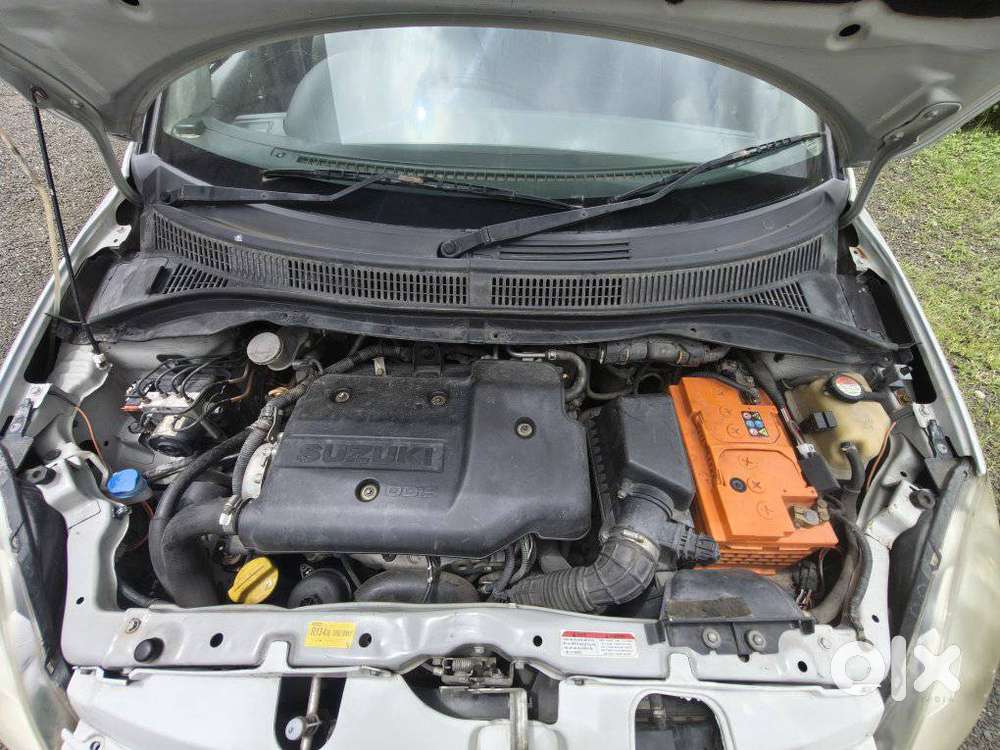 Maruti Suzuki Swift Dzire Zdi, 2010, Diesel