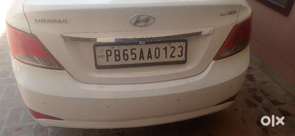Hyundai Verna Diesel 2015 Manual
