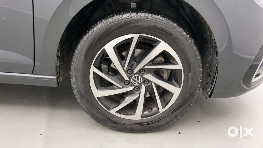 Volkswagen Virtus 1.0 Topline Tsi At, 2023, Petrol