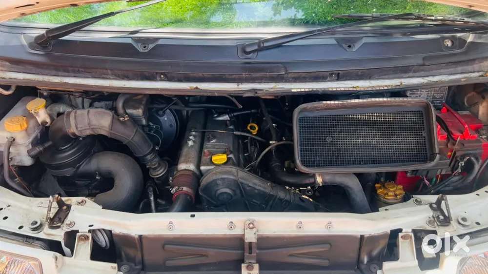 Tata Winger Deluxe 2010