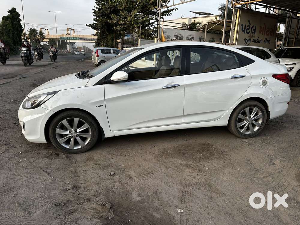 Hyundai Fluidic Verna 1.6 Crdi Sx Automatic, 2013, Diesel