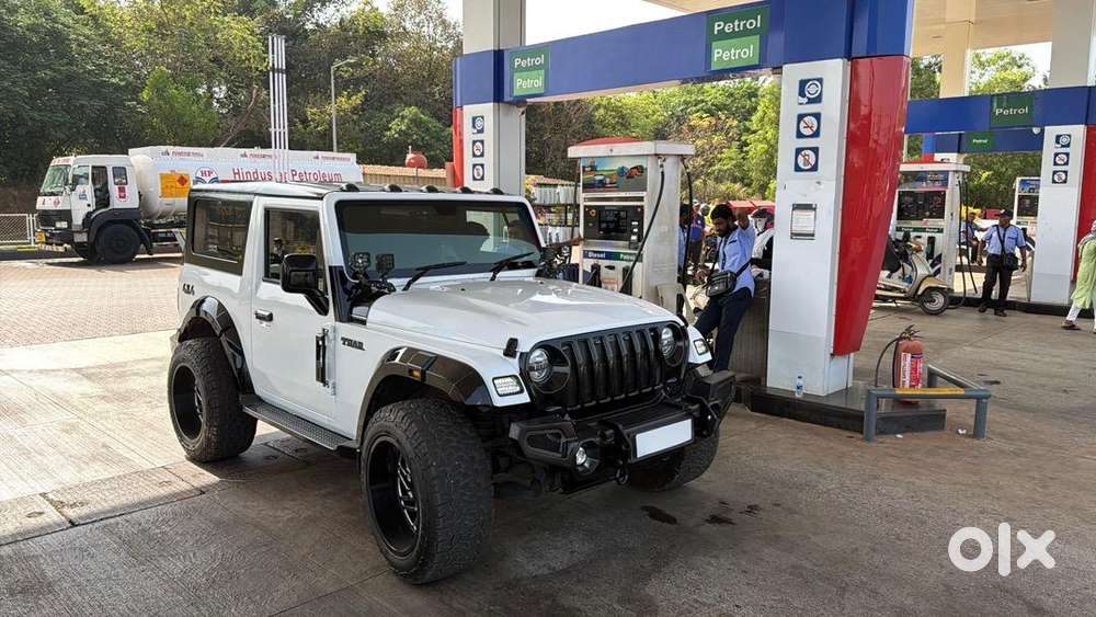 Mahindra Thar Petrol At 4x4