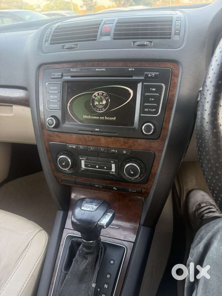 Skoda Laura L And K At, 2012, Diesel