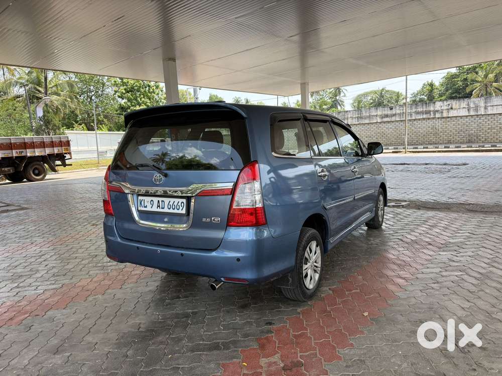 Toyota Innova 2.5 Gx 8 Str Bs-iii, 2012, Diesel