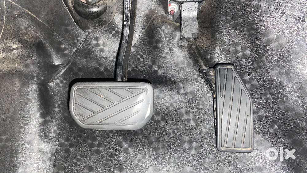 Maruti Suzuki Ertiga Zxi At Petrol, 2019, Petrol