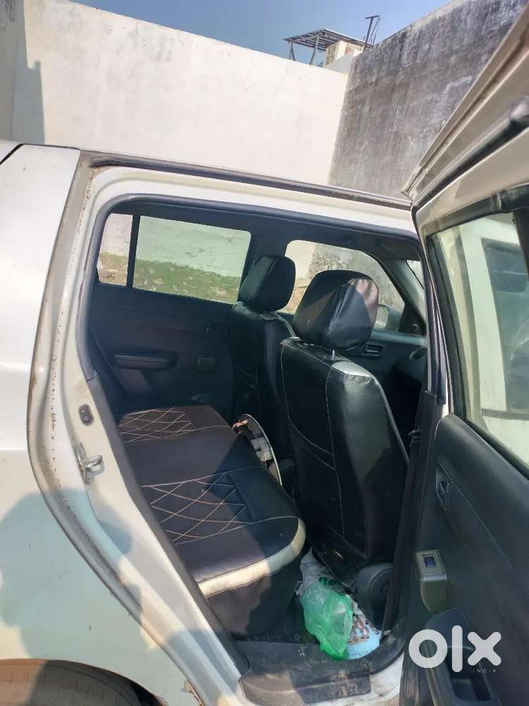 Maruti Suzuki Swift Petrol