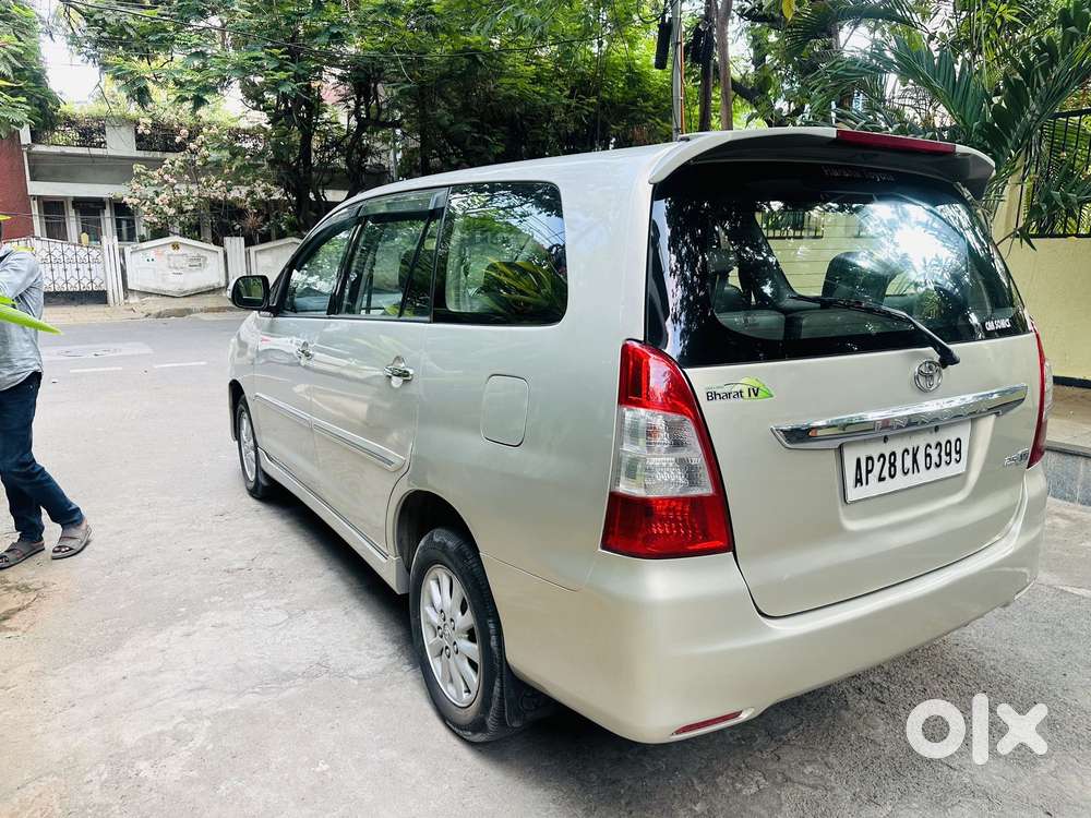 Toyota Innova 2.5 Vx 8 Str, 2013, Diesel