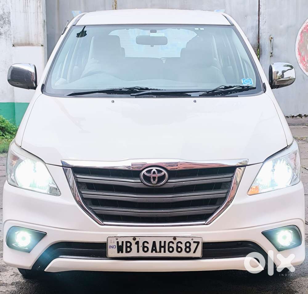 Toyota Innova 2.5 G (diesel) 8 Seater, 2014, Diesel