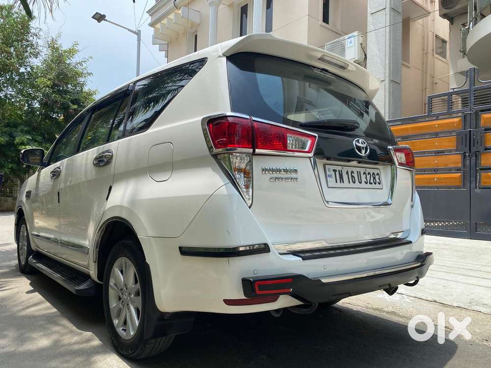 Toyota Innova Crysta [2020-ongoing] 2.4 Gx 7 Str, 2023, Diesel