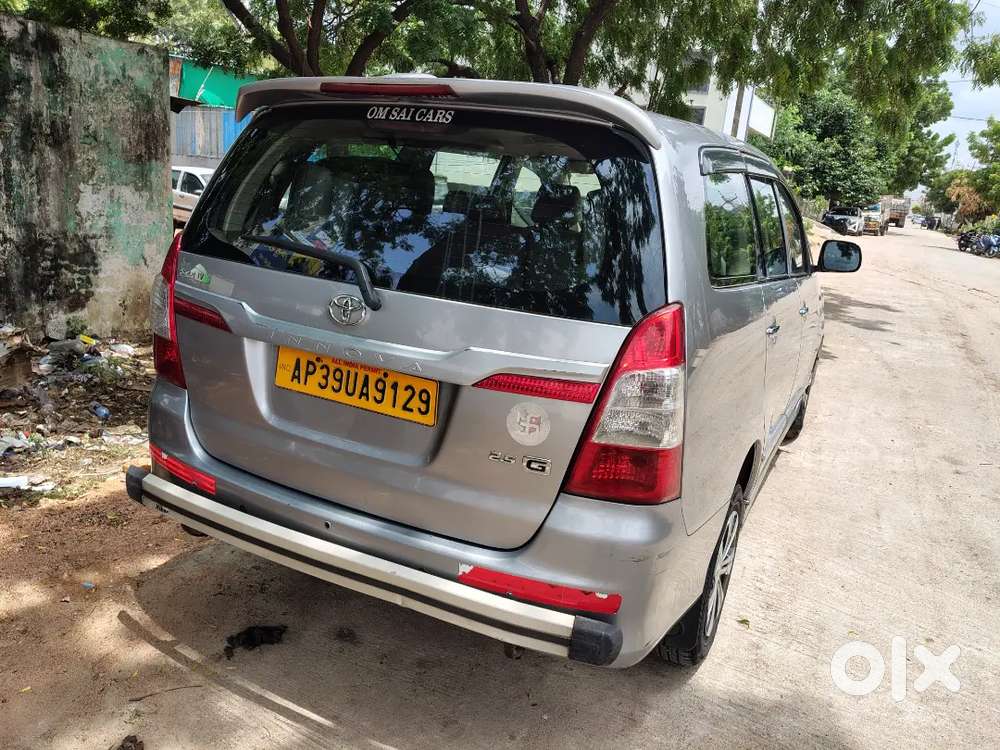 Toyota Innova Diesel 2.5 2016