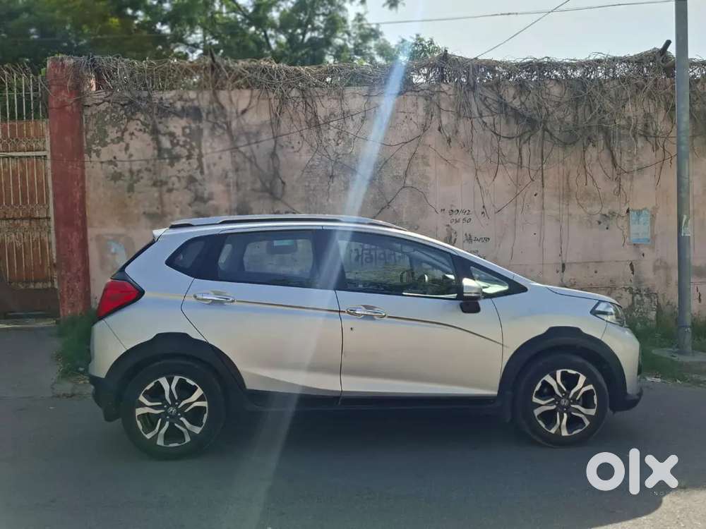 Honda Wr-v 2018 Petrol 30000 Km Driven