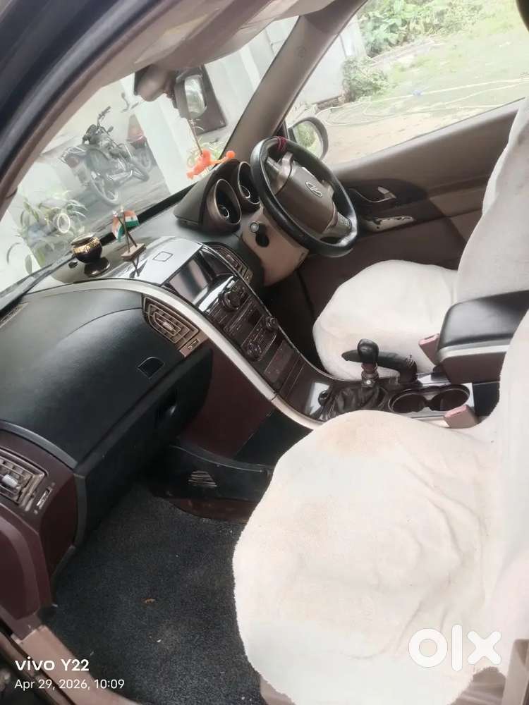 Mahindra Xuv500 2013 Diesel 100000 Km Driven