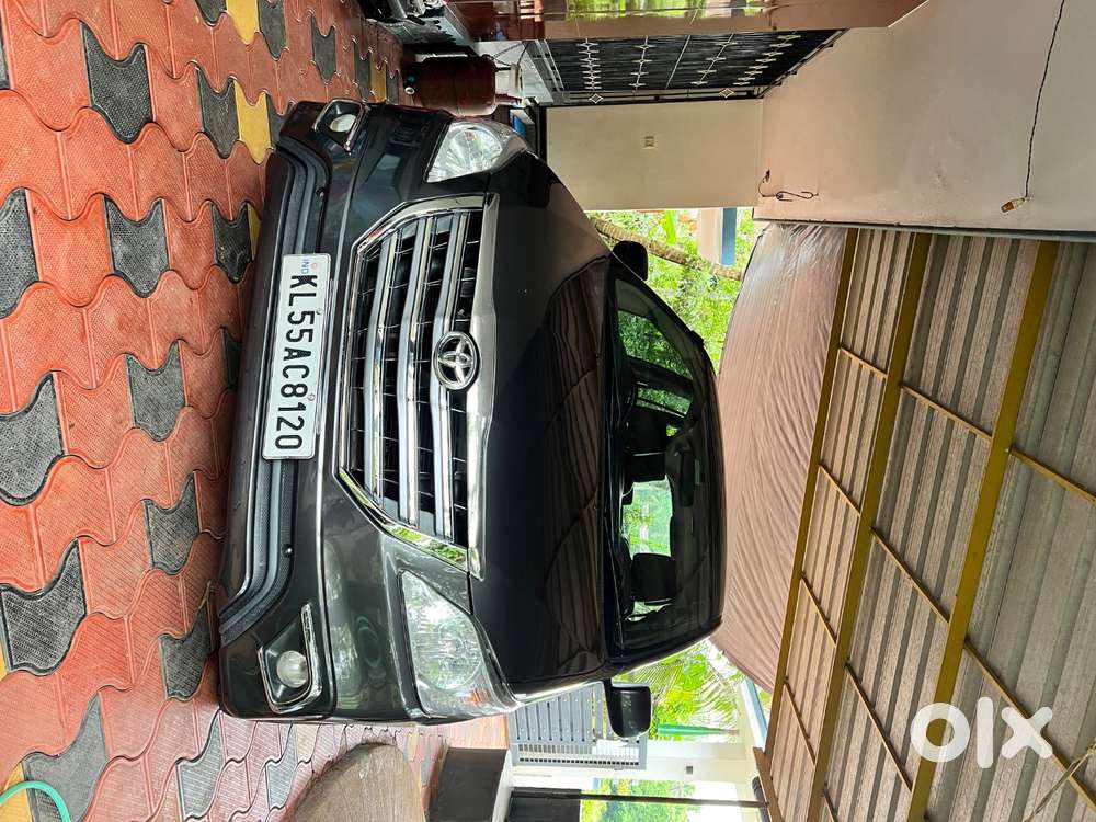 Toyota Innova 2.5 G E4 2016 Model