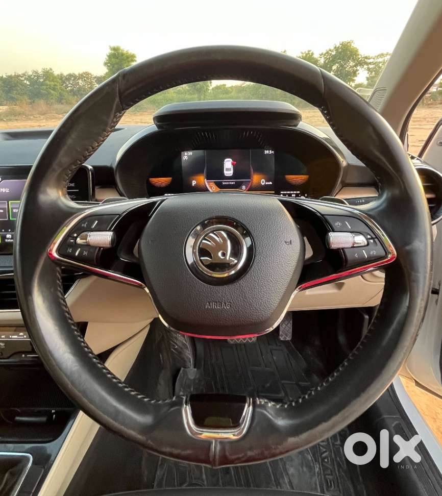 Skoda Slavia 1.5 Tsi Style, 2022, Petrol