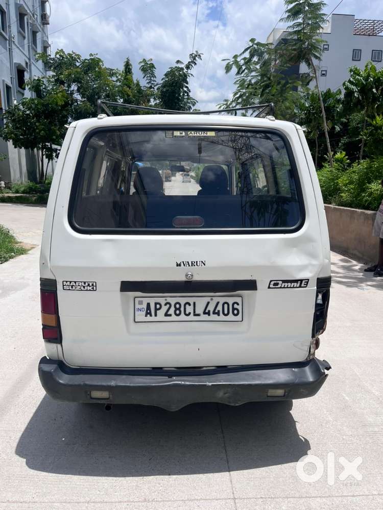 Maruti Suzuki Omni 2013