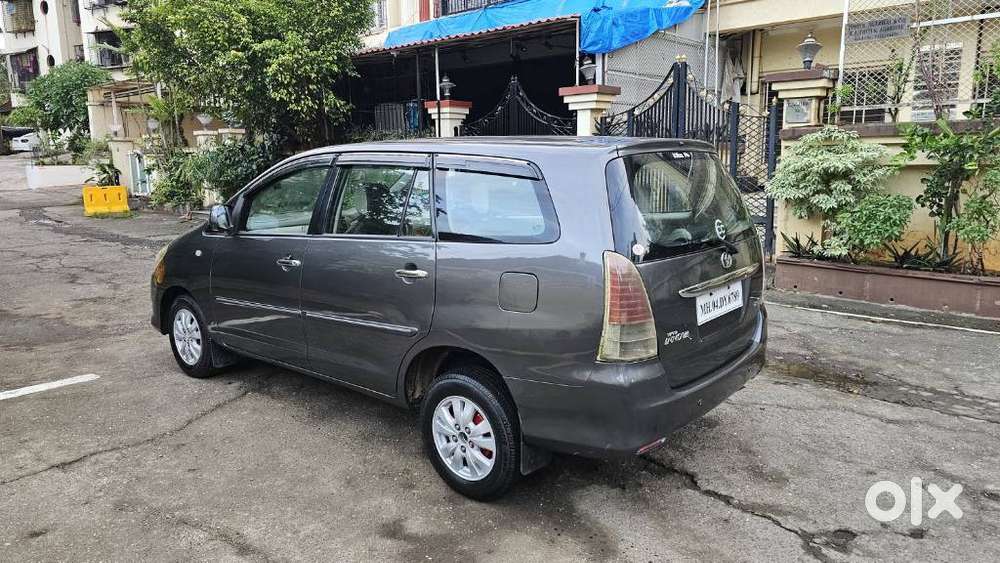 Toyota Innova 2.5 V 7 Str, 2009, Diesel