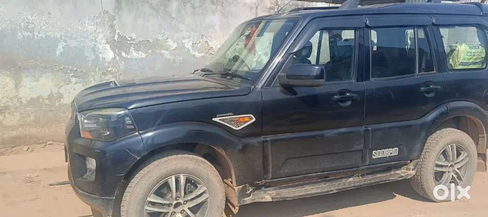 Mahindra Scorpio Classic 2018 Diesel 150000 Km Driven