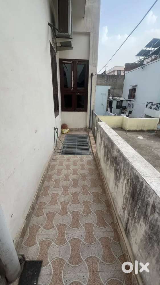 2 BHK fully furnished flat
