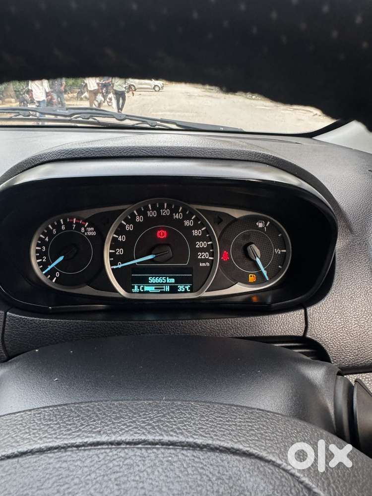 Ford Figo Titanium, 2019, Petrol